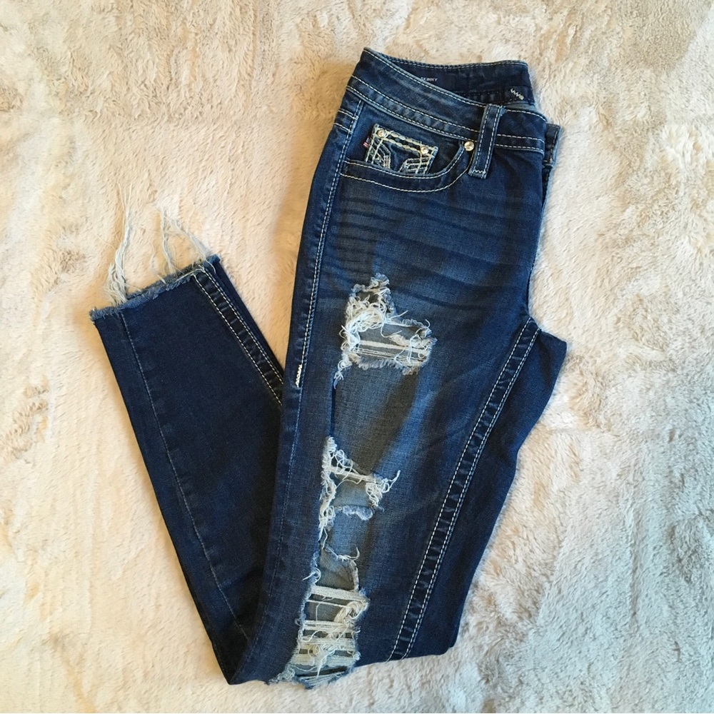 Vigoss Heritage Fit Distressed Skinny Jeans Size 2